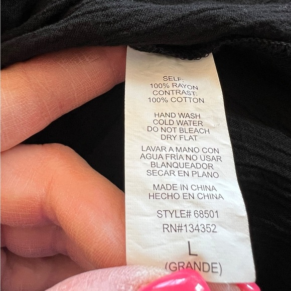 Ambiance Black Cropped Blouse Short Sleeves Lace Detailing On/Off the Shoulder - Picture 6 of 6